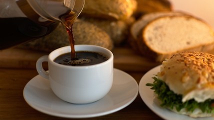 Gelieve de familie te volgen: koffietafels in Vlaanderen