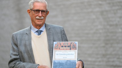 Gezondheidszorg in de laatste 150 jaar en het Stuivenbergziekenhuis - Bob Van Hee